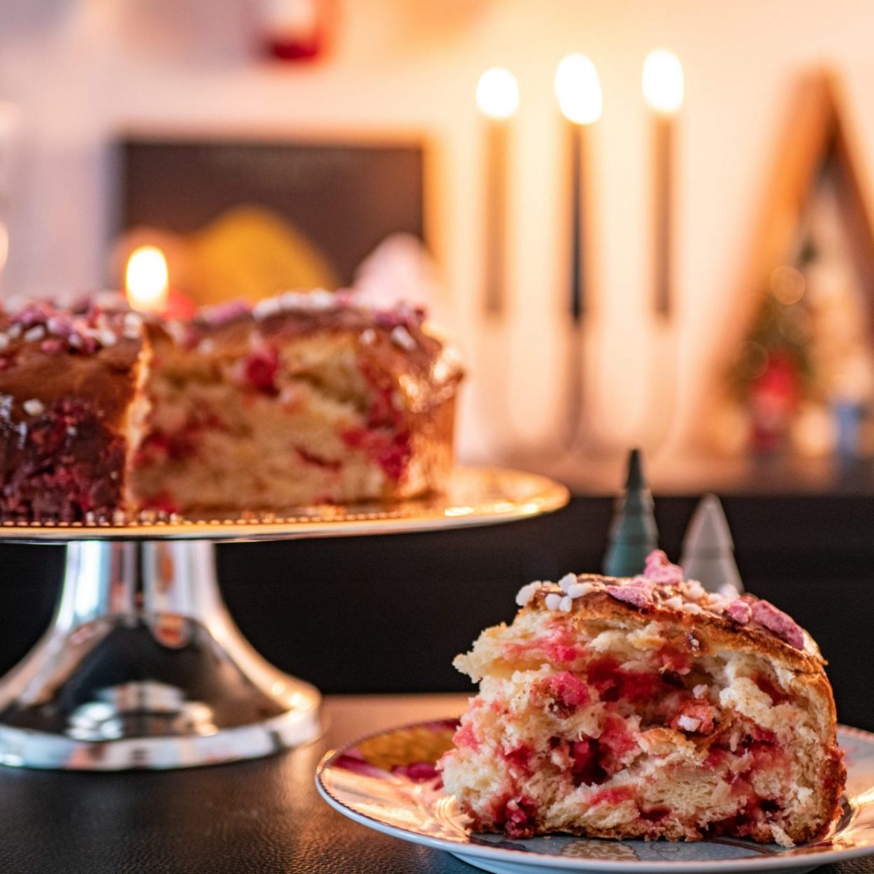 Gâteau saint-Genix – Gâteau brioché aux pralines roses – Recette française