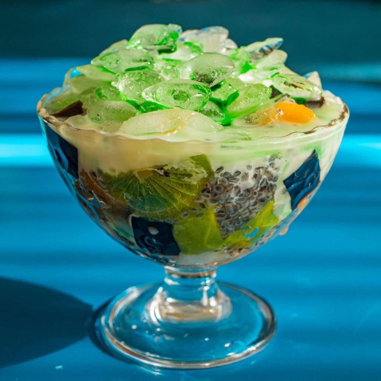 Es campur - Salade de fruits à la glace pilée et au lait concentré - Recette indonésienne