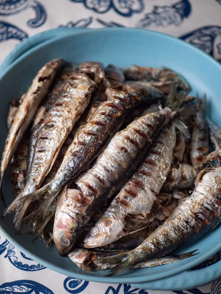 Sardinhas assadas - sardines grillées