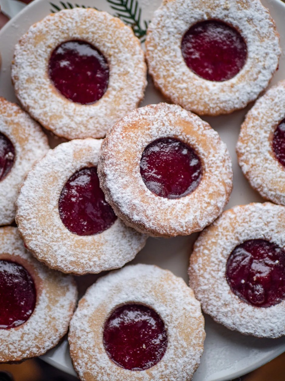 Biscuits Linzer, un délice autrichien pour Noël