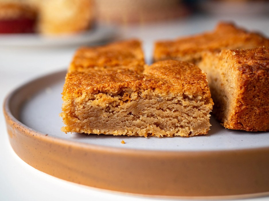 La recette n°1 des irrésistible blondies au beurre de cacahuète
