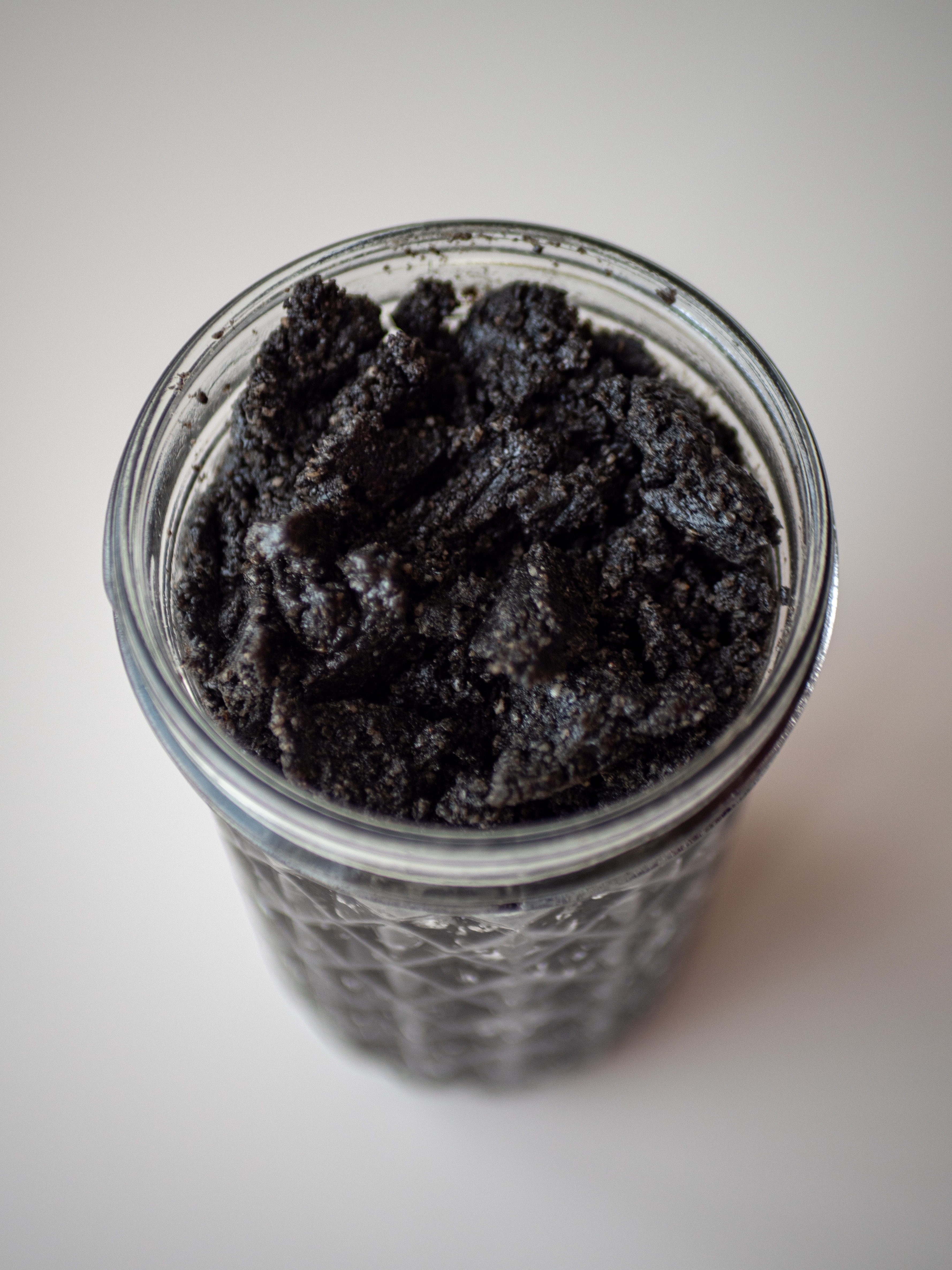 Qizha : la pâte de nigelle et de sésame sucrée venue de Palestine